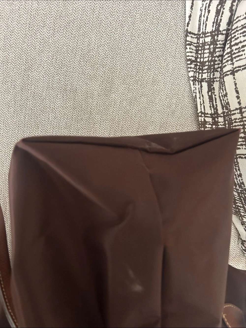Longchamp Brown Tote with Tan Leather Trim - Everyday Carry-All - Picture 4 of 5